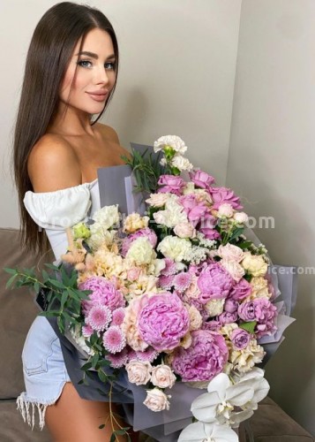 Яночка, Г. Калининск